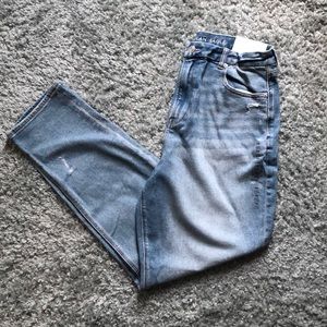 Curvy American Eagle Mom Jeans